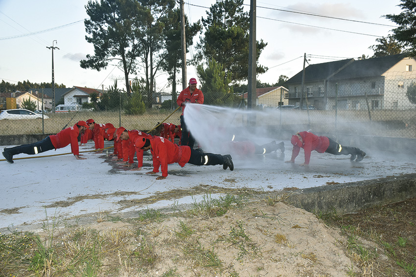 Bombeiros Voluntários da Batalha reforçam património material e humano