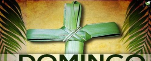 Domingo de Ramos: enfeitar um crucifixo com verdura e celebrar em casa