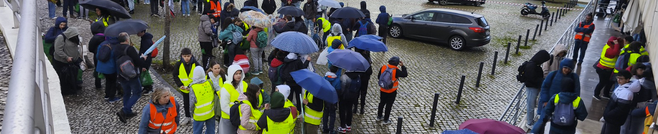 Centenas partiram da Golpilheira: Batalha “ancora” 1200 jovens